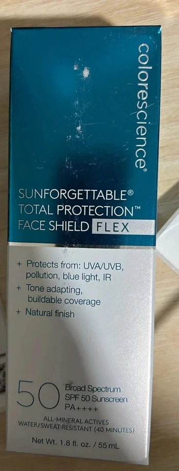 Colorescience Sunforgettable Total Protection Face Shield Flex SPF 50 Medium new - Image 4 of 4