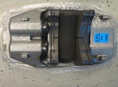 UHR23396113 reman Caliper w hardware Front Topkick GM C6500 C7500  