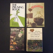 Set of 4 Vintage Gardening Books (430)