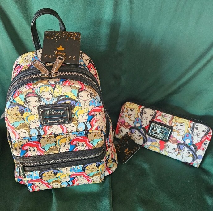Disney Princess Loungefly Backpack Matching Disney Princess  display picture 1