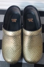 Dansko Clogs Gold fish scales Sz38