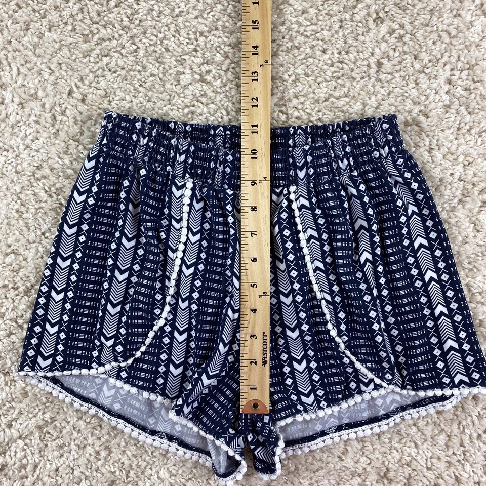 rue21 Mujer Mediano Estampado Azteca Pantalones Cortos Negro Blanco Cintura Elástica Foto 4 de 4