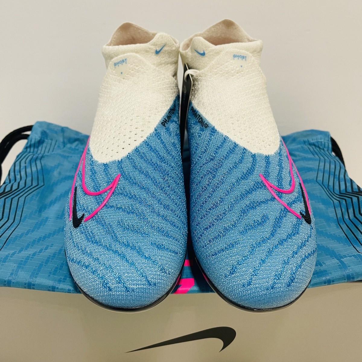 Men's Size 7 - Nike Gripknit Phantom GX Elite Dynamic Fit SG-Pro