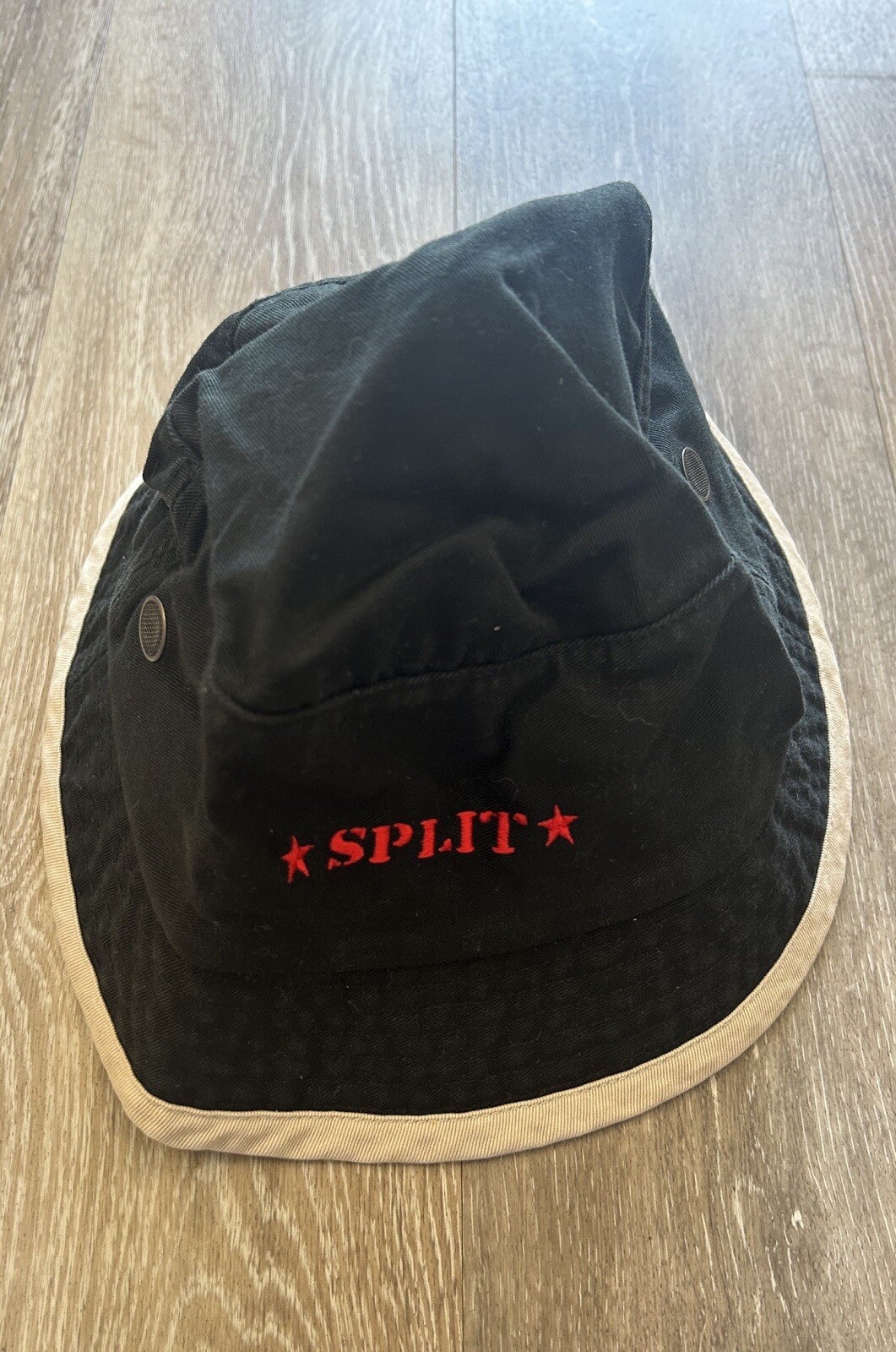 Picture 1 of 3