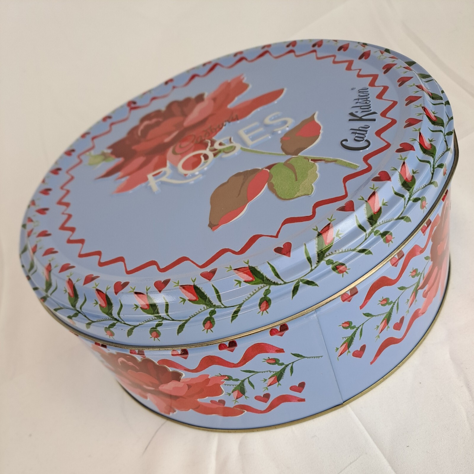 Cath Kidston Design Cadbury Roses (Empty) Round Cake Tin Blue 9