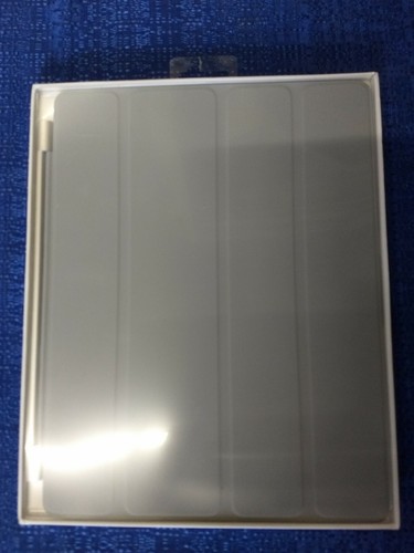 Mixed Lot of 22 Brand New Apple iPad Smart Covers MC939LL/A (21) & MD307LL/A (1) - Picture 6 of 9