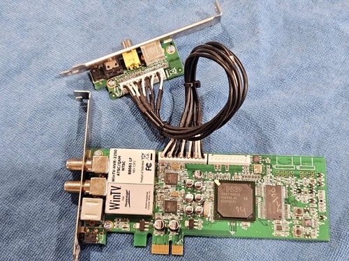Hauppauge WinTV- HVR-2250 PCIe HD Dual Tuner ATSC QAM NTSC FM 880611 LF