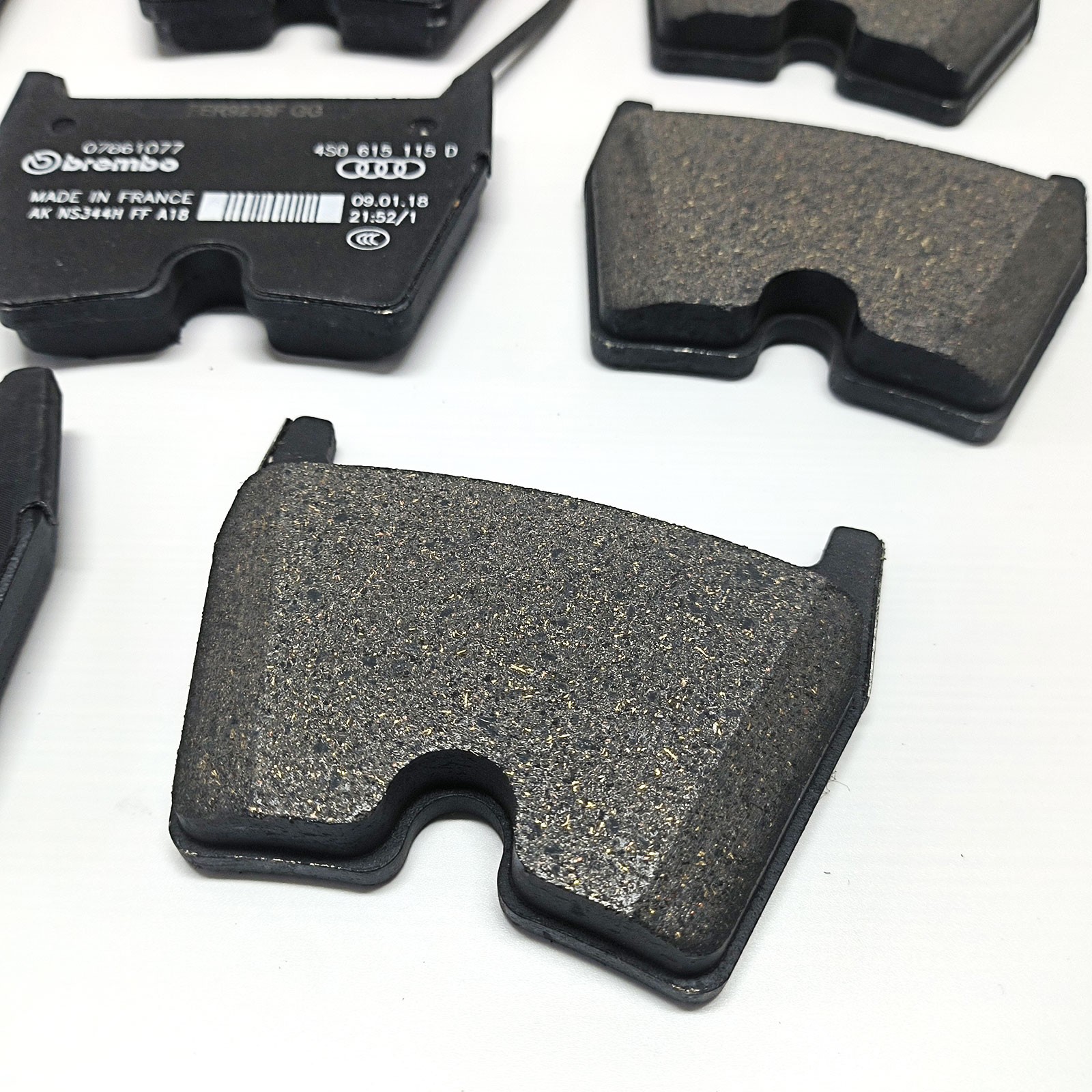 0031016774 Front Brake Pad Set for Lamborghini Murcielago,Reventon,2007-10 LP640