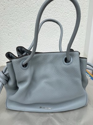 Michael Kors Handtasche Butterweiches Hellblaues Leder Druckknopf Neuwertig