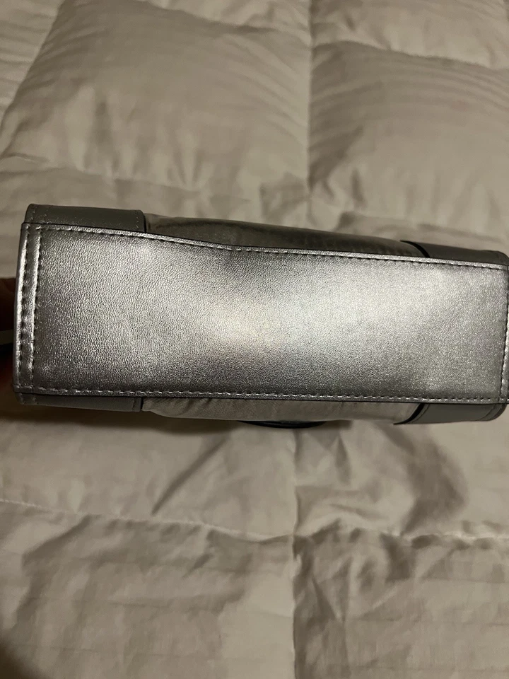 Mini bandolera Tory Burch Foto 3 de 4