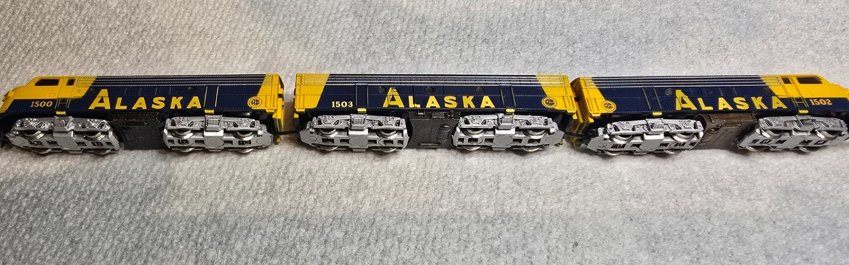 Marklin Mini-Club #8819 F7 A/B/A Engine set Alaska Z Scale, LN/Box