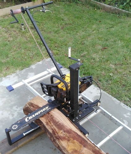 Portable Chainsaw Mill Mobile Sawmill 