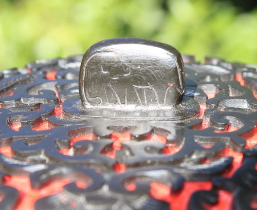 Vintage 20th Century Chinese Carved Cinnabar Lacquer Black & Red Bowl Republic - Picture 17 of 20