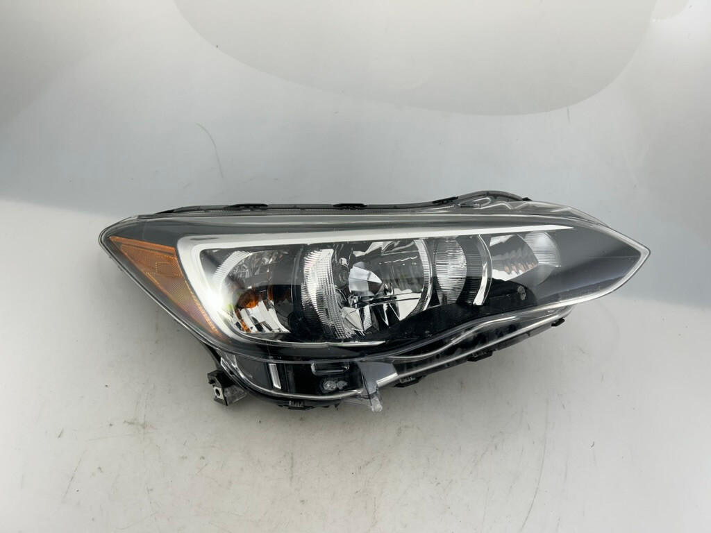 OEM | 2017 - 2023 Subaru Impreza Halogen Headlight (Right/Passenger)