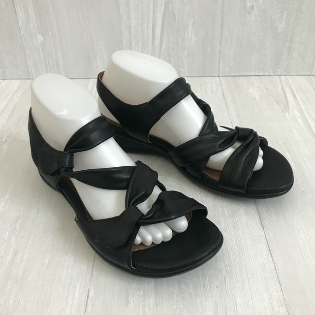 clarks artisan women's lucena sandals