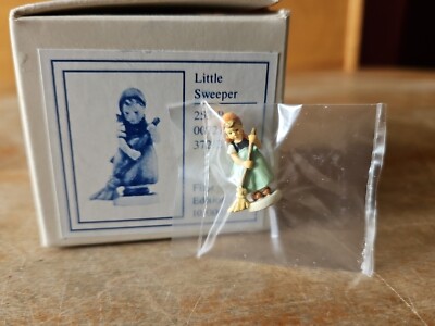 Hummel Goebel Olszewski LITTLE SWEEPER 253-P Limited Edition NEW IN BOX