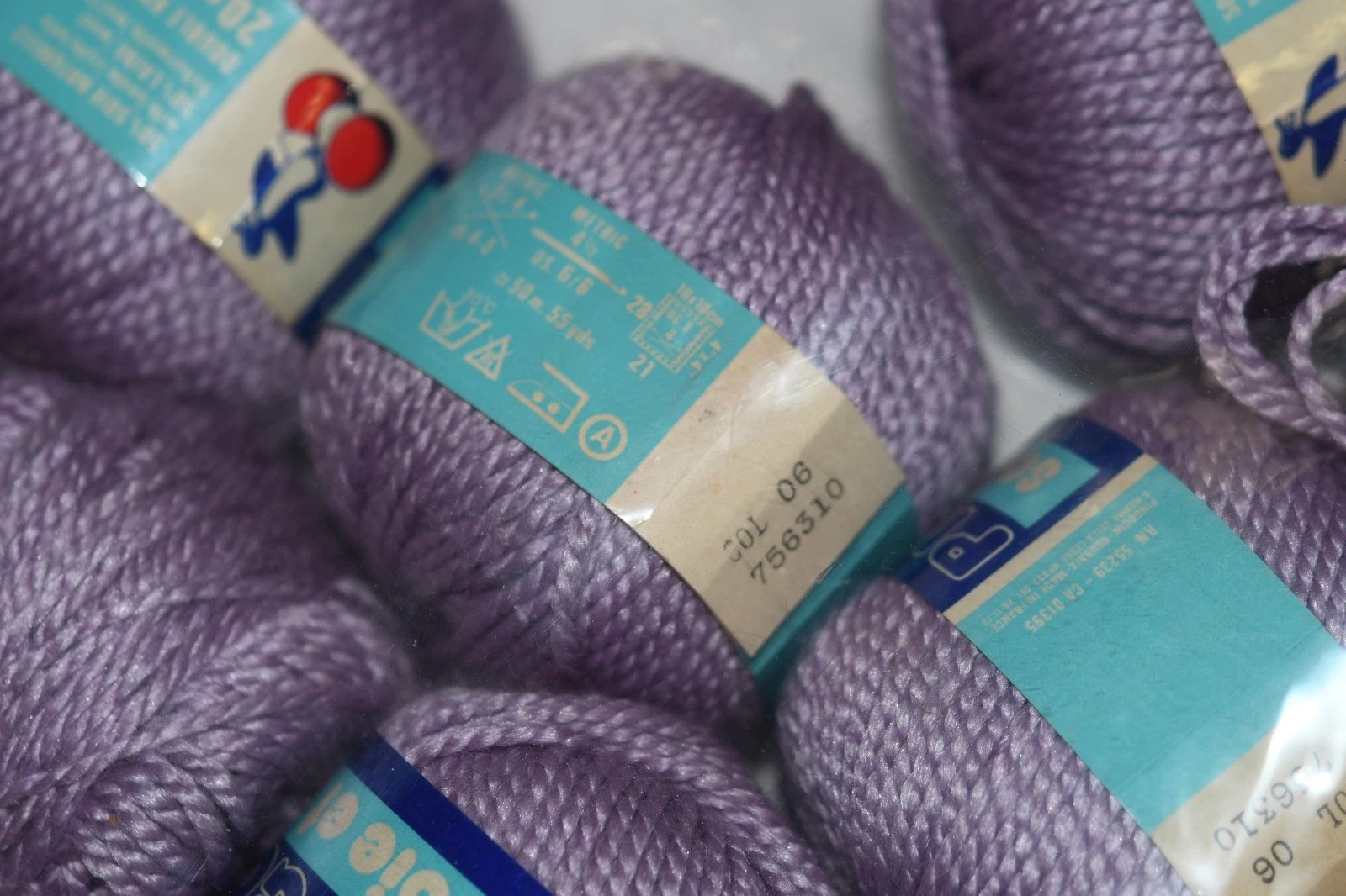 LOT of 10 Pingouin 50/50 SILK SKEINS, color 6, FRANCE Soie et Laine - product detail image 4