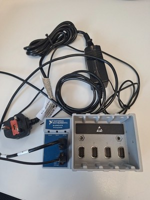 National Instruments NI cDAQ-9174 4-Slot USB CompactDAQ Gehäuse & Netzteil