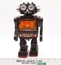 Battery Operated Smoking Space Fighter Robot 1970s SJM Vintage Robot