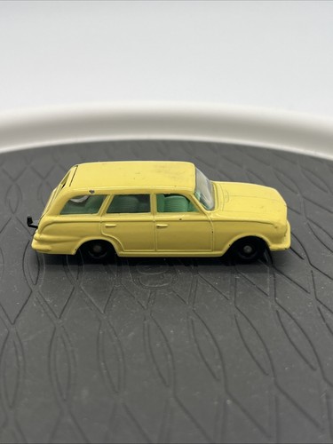 1960s Matchbox Lesney Models Vauxhall Victor Estate Model Toy Car #38 Green Int - Picture 7 of 12