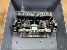 Allen Bradley Reversing Starter 705AOAA, Size 0  w/Enclosure
