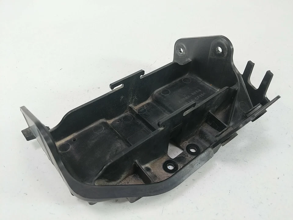 09 Kawasaki Ninja ZX6R Guardabarros Trasero Soporte Cubierta Plástico 32065-0054 Foto 4 de 4