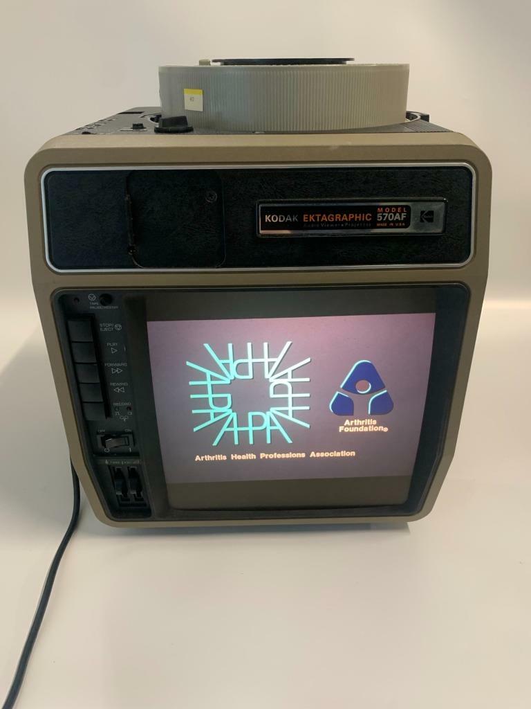 Vintage Kodak Ektagraphic 570AF AudioViewer slide projector