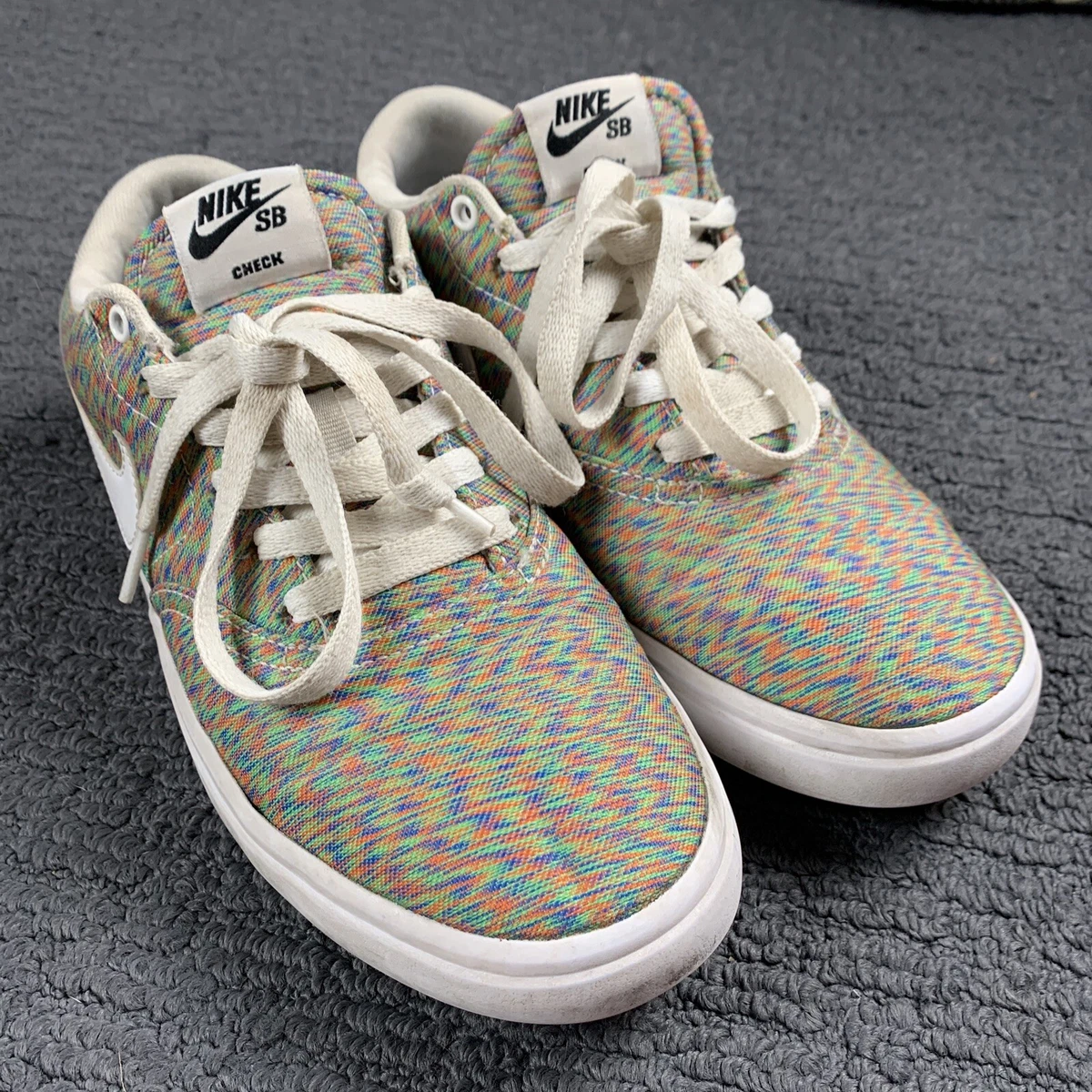 Simposio heredar Matemático Nike SB Solar Check Skateboard Sneakers Rainbow Canvas Size 8.5 921464-900  | eBay