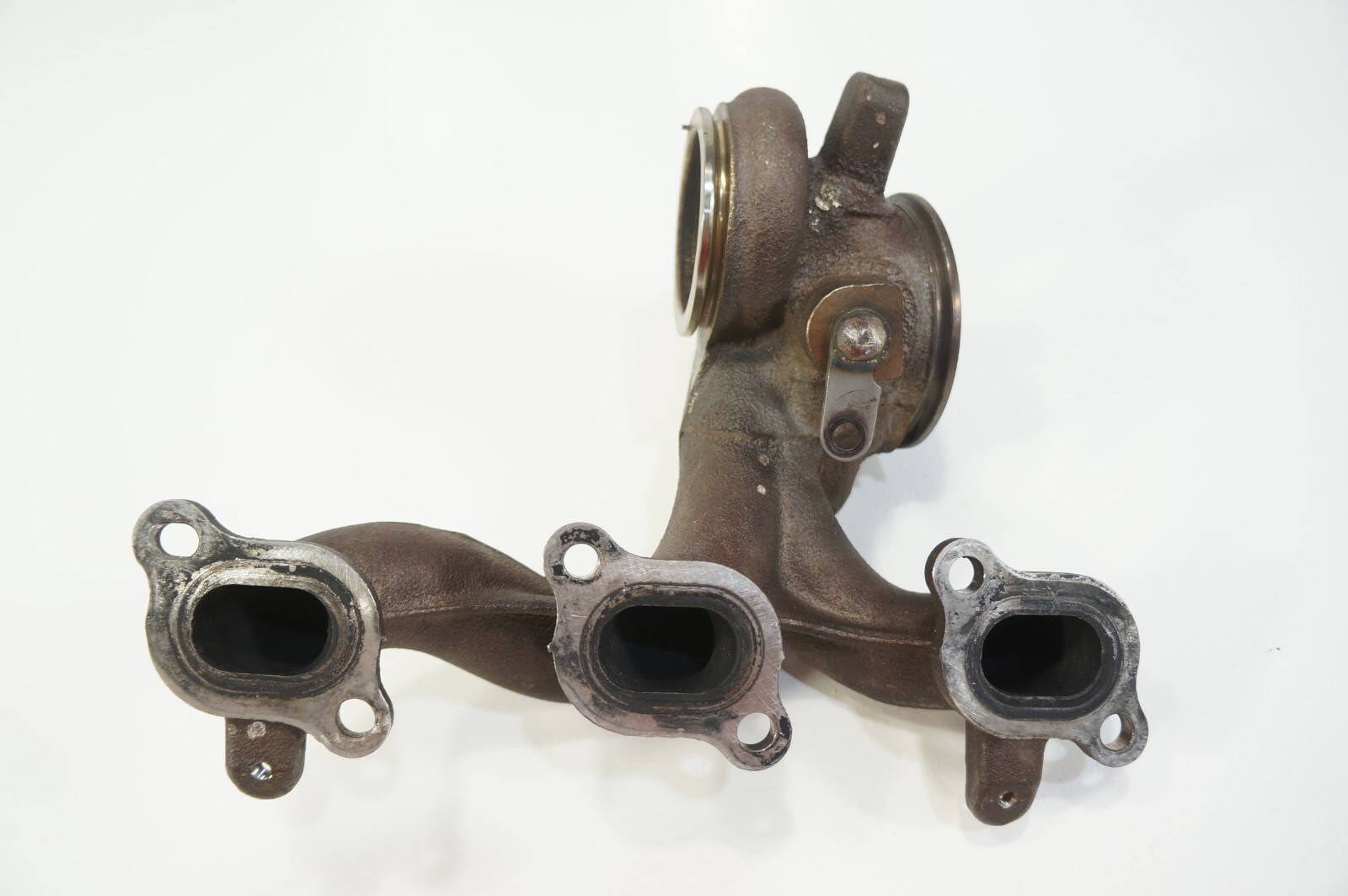 Maserati Quattroporte Ghibli Left Charger Manifold Header Waste Gate housing