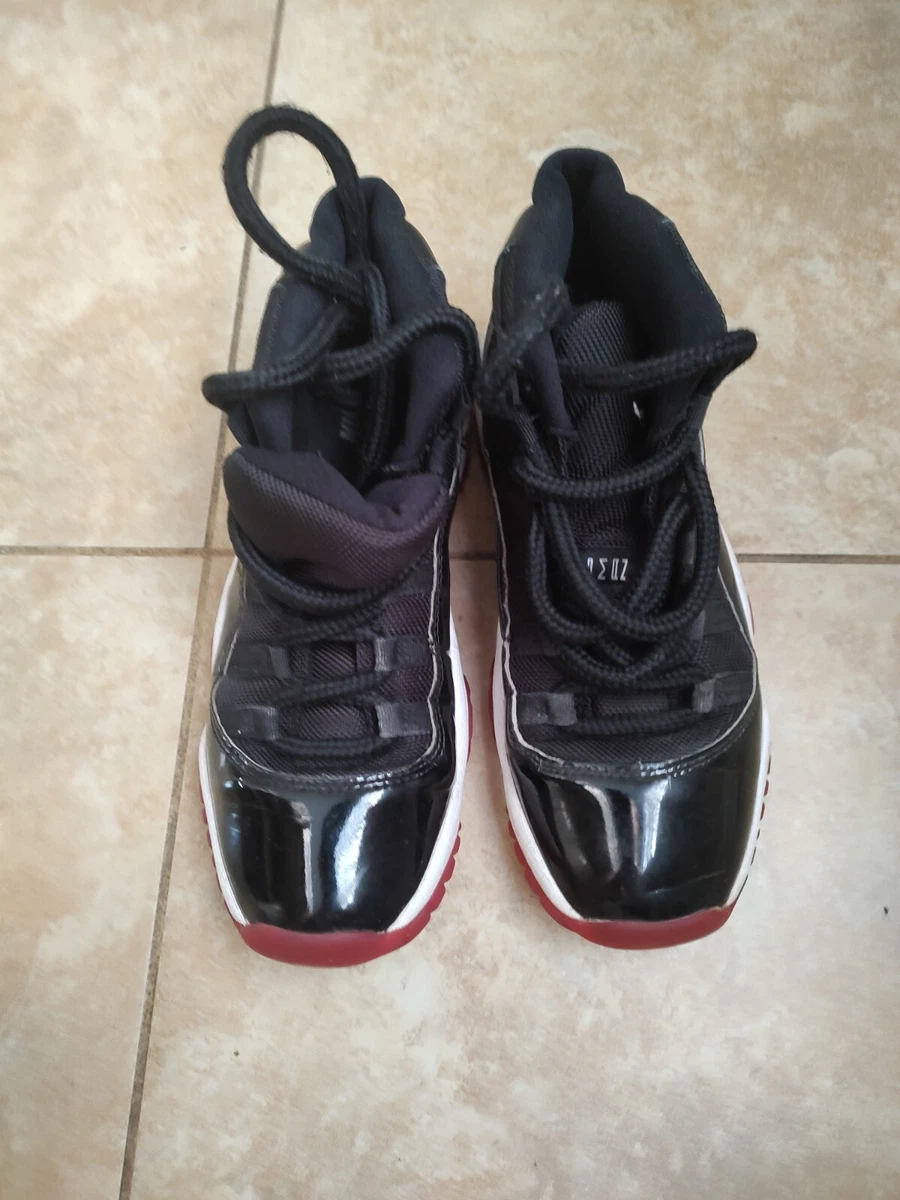 Jordan retro 11 boys sale