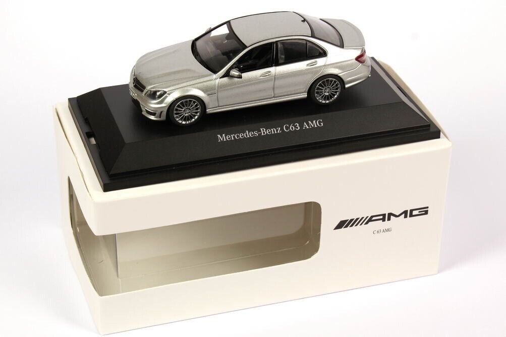 【人気投票 1~37位】ハイブランド人気ランキング! CLASS C MERCEDES RARE MEGA W204 1:43 FACELIFT V8 AMG C63 乗用車