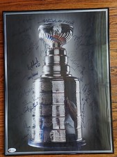 NHL STANLEY CUP Print Signed by 33 Players w/ CERTIFICATE- Hockey GEM -29