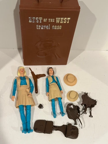 Rare Vintage Best Of The West Travel Case By Marx With Jane, Janice and Acc.