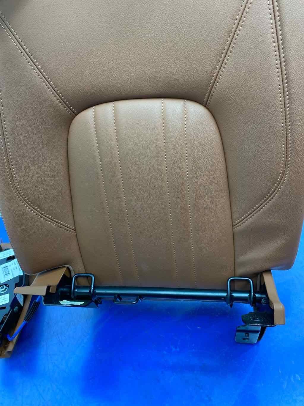 2017 - 2022 MASERATI LEVANTE M161 REAR RIGHT UPPER SEAT CUSHION TAN (ITN) OEM