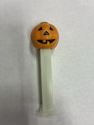 1980 Pez Pumpkin jack-o -lantern Halloween Dispenser Orange Head White Stem 