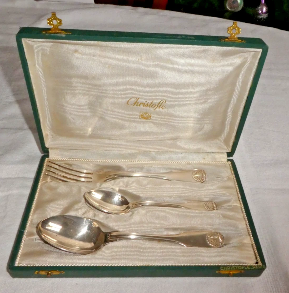 18 COUTEAUX en Métal Argenté Christofle Modèle Coquille Vendôme EUR 250,00 - FR