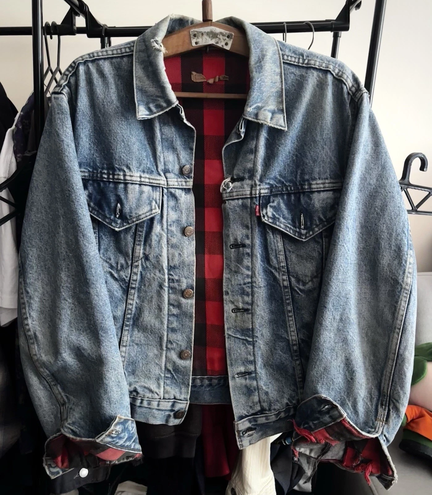 Vintage 70-80’s Type 3 Levi’s Double Face Distressed Trucker Jacket