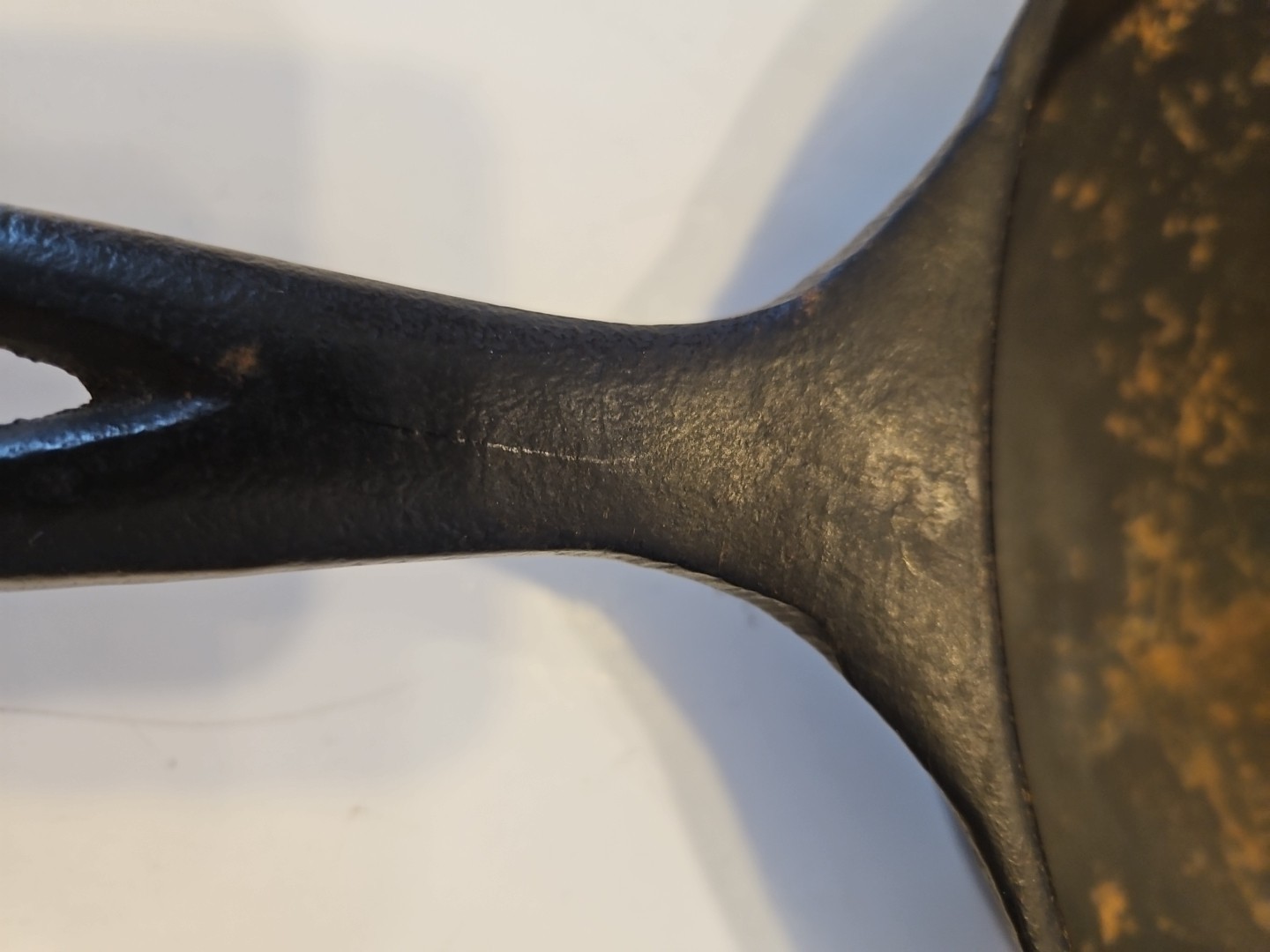 Vintage Unmarked Vollrath Ware #8 ? Cast Iron Skillet