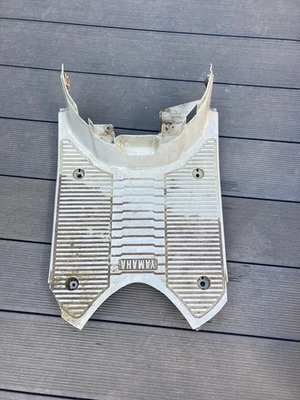 Original Yamaha OEM Nr. 1YU-27481-40 Fußrastenbrett Grau SH50 Razz 98-01 - Bild 1 von 4