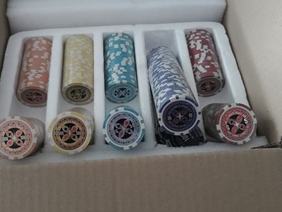 250 The Ultimate Pokerchips Original Verpackt