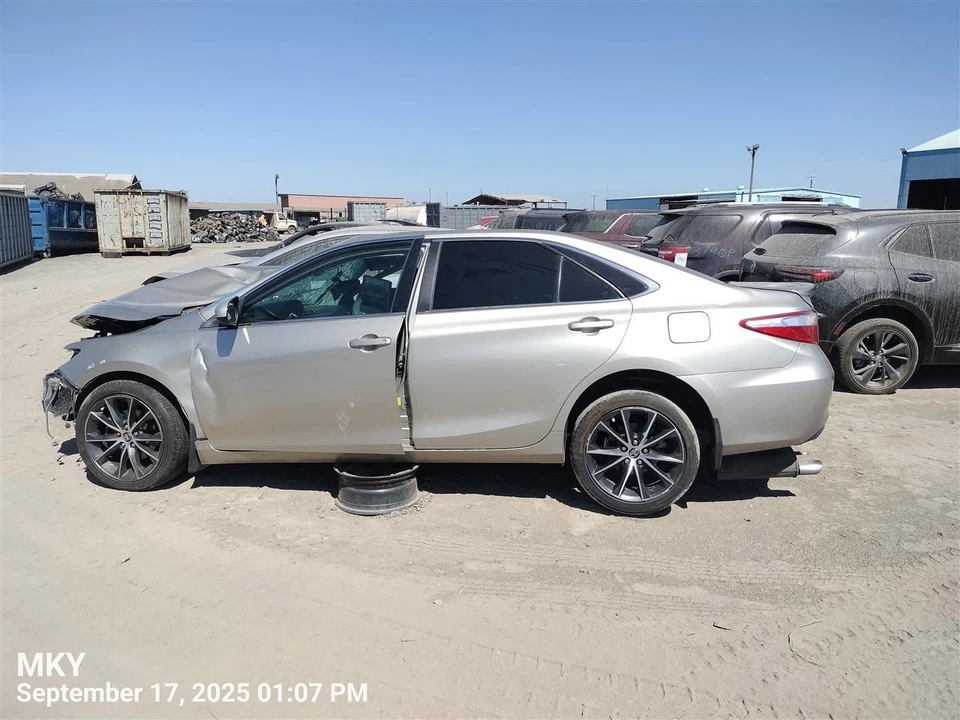 LEFT EXHAUST MANIFOLD 2012-2017 TOYOTA CAMRY Foto 3 de 4