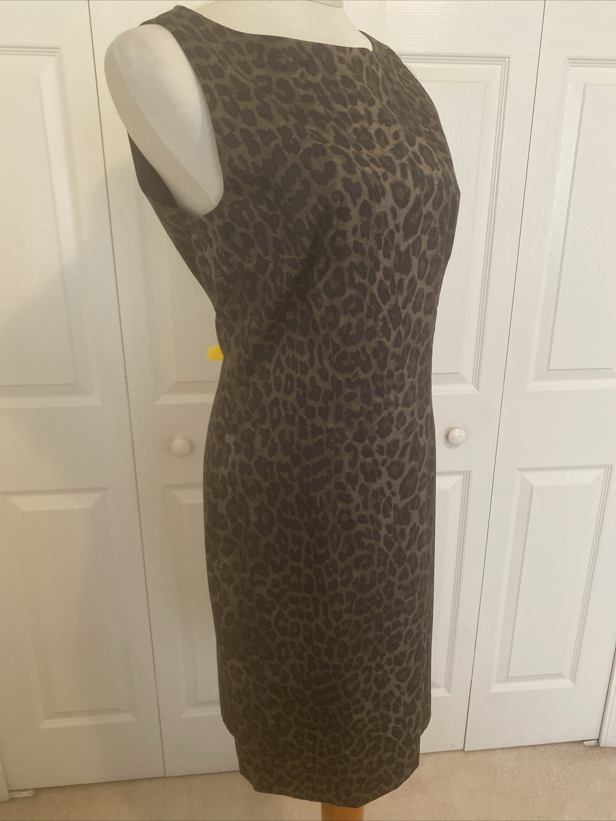 Ann Taylor Olive Cheetah Print Fully Lined Back Z… - image 2