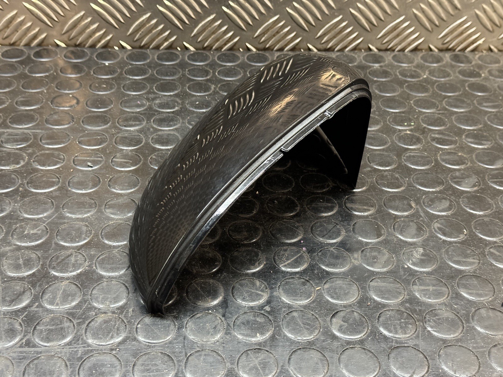 GENUINE VW MK7.5 GOLF R LEFT PASSENGER SIDE WING MIRROR COVER  