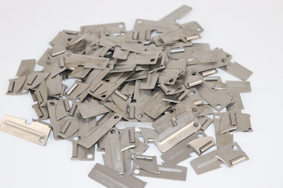 Apriscatole Militare P51 Confezione Da 20 Apriscatole Militari P51 Originali US Shelby Co - Per Collezionismo O Sopravvivenza Can Opener - Foto 8