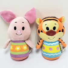 Hallmark Itty Bittys Winnie the Pooh Piglet Tigger Easter Stuffed Animal Plush