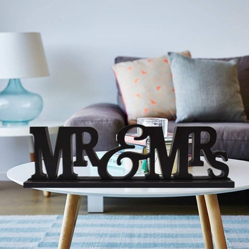 Wooden MR&MRS Sign for Home Decor, Decorative Wood Letters Rustic Word Cut Out - 第 3/6 張圖片