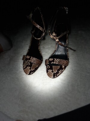 【Michael Kors】Jordyn Snake Embossed Faux Leather Sandal Jordyn Patent Leather Platform Sandal | Michael Kors Canada [CA]