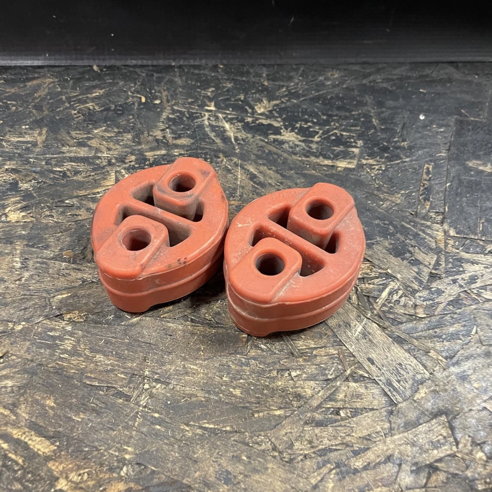 2010-2016 Hyundai Genesis Coupe Cabide de Escape Suporte de Borracha CONJUNTO USADO PELO FABRICANTE - Imagem 3 de 4