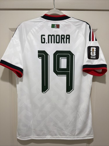 Gil Mora #19 Mens MEDIUM Adidas Mexico Vs Czechia Fan World Cup Jersey