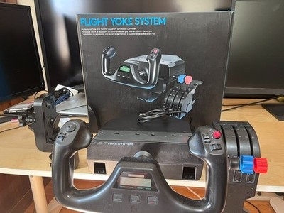 Saitek G Flight Simulator Yoke, Throttle Quadrant & Rudder Pedals